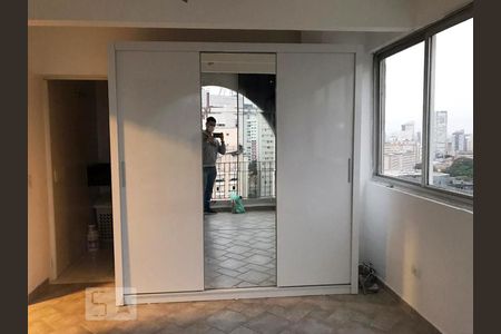 Quarto 1 de apartamento para alugar com 2 quartos, 65m² em Bela Vista, São Paulo