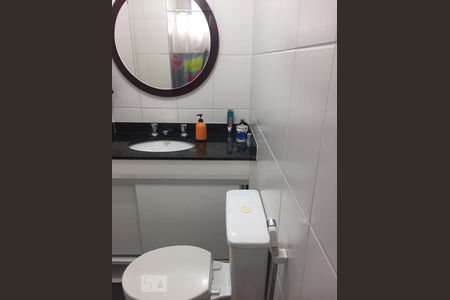 Banheiro Social de apartamento à venda com 2 quartos, 66m² em Parque São Jorge, São Paulo