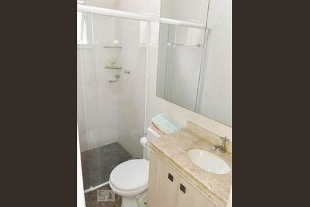 Casa à venda com 160m², 3 quartos e 4 vagas Casa à venda com 160m², 3 quartos e 4 vagasBanheiro 1