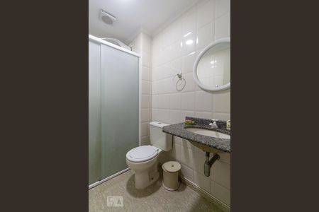 Banheiro de apartamento para alugar com 1 quarto, 40m² em Tatuapé, São Paulo