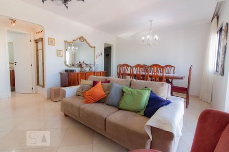 Sala de apartamento para alugar com 4 quartos, 117m² em Indianópolis, São Paulo