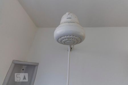 Banheiro Social de kitnet/studio para alugar com 2 quartos, 45m² em Vila Guarani, São Paulo