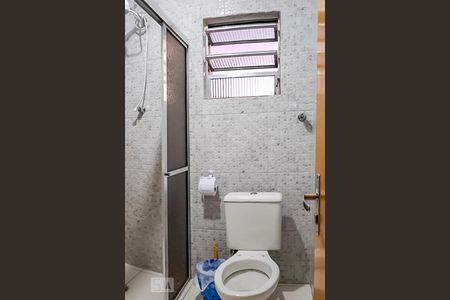 Banheiro  de casa à venda com 3 quartos, 172m² em Jardim Alvorada, Santo André