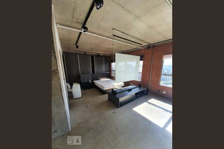 Studio à venda com 70m², 1 quarto e 1 vaga Studio à venda com 70m², 1 quarto e 1 vagaQuarto