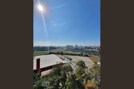 Studio à venda com 70m², 1 quarto e 1 vaga Studio à venda com 70m², 1 quarto e 1 vagaVista