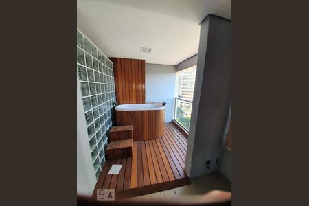 Ofurô de kitnet/studio para alugar com 1 quarto, 70m² em Jardim Fonte do Morumbi, São Paulo