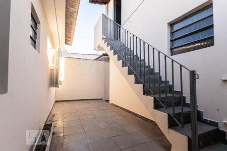 Casa à venda com 115m², 3 quartos e 3 vagas Casa à venda com 115m², 3 quartos e 3 vagasQuintal