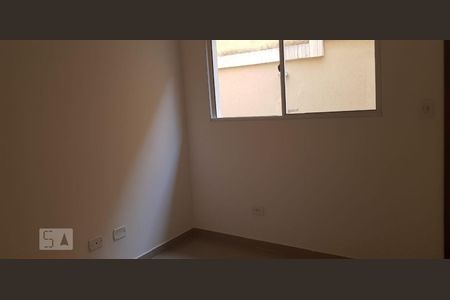 Casa de condomínio à venda com 61m², 2 quartos e 1 vagaSala