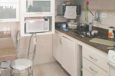 Apartamento à venda com 157m², 3 quartos e 1 vaga Apartamento à venda com 157m², 3 quartos e 1 vagaCozinha