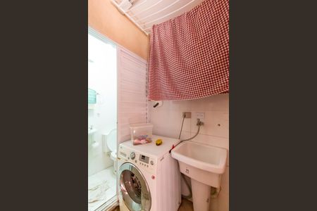 Casa para alugar com 280m², 3 quartos e 4 vagas Casa para alugar com 280m², 3 quartos e 4 vagasÁrea de serviço