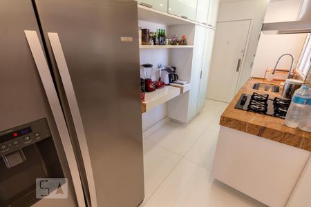 Apartamento à venda com 100m², 3 quartos e 2 vagasCozinha