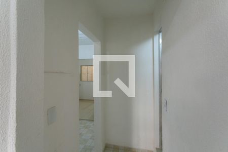Corredor de casa para alugar com 2 quartos, 120m² em Pirajá, Belo Horizonte