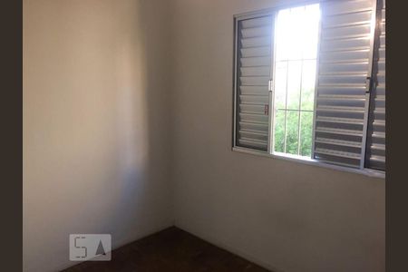 Casa à venda com 253m², 4 quartos e 5 vagas Casa à venda com 253m², 4 quartos e 5 vagasQuarto 2