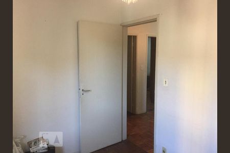 Casa à venda com 253m², 4 quartos e 5 vagas Casa à venda com 253m², 4 quartos e 5 vagasQuarto 2