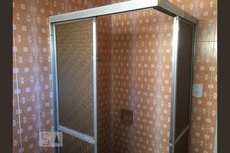 Casa à venda com 253m², 4 quartos e 5 vagas Casa à venda com 253m², 4 quartos e 5 vagasBanheiro 2
