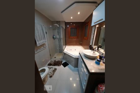Casa à venda com 250m², 3 quartos e 3 vagas