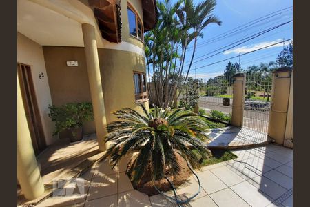 Casa à venda com 250m², 3 quartos e 3 vagas