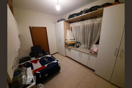 Casa à venda com 250m², 3 quartos e 3 vagas