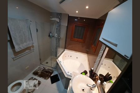 Casa à venda com 250m², 3 quartos e 3 vagas