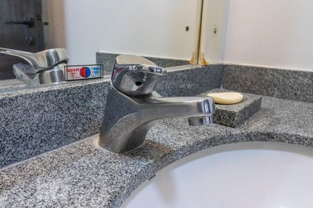 Studio para alugar com 32m², 1 quarto e 1 vagaDetalhe do Banheiro