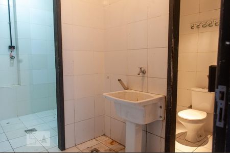 Casa à venda com 450m², 13 quartos e 2 vagas Casa à venda com 450m², 13 quartos e 2 vagasÁrea de Serviço