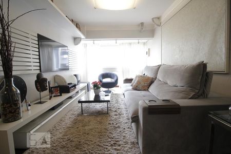 Sala de apartamento à venda com 3 quartos, 96m² em Vila Suzana, São Paulo