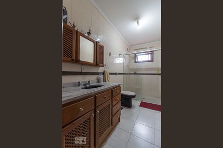 Casa à venda com 396m², 4 quartos e 4 vagasBanheiro