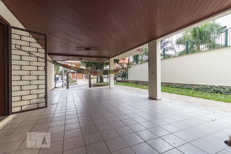 Casa à venda com 396m², 4 quartos e 4 vagasGaragem