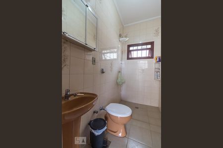 Casa à venda com 396m², 4 quartos e 4 vagasBanheiro de Serviço