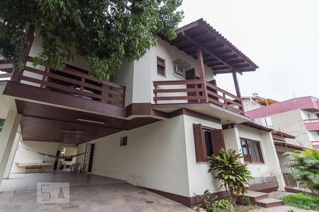 Casa à venda com 396m², 4 quartos e 4 vagasFachada