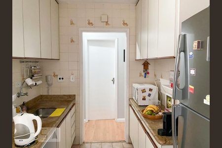 Apartamento à venda com 58m², 2 quartos e 1 vaga Apartamento à venda com 58m², 2 quartos e 1 vagaCozinha