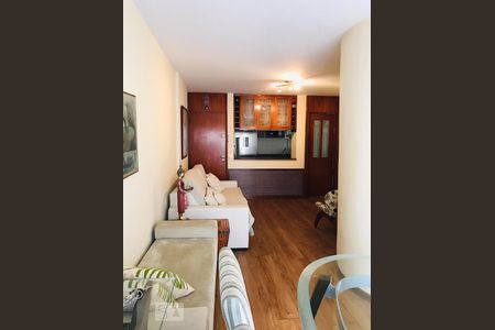 Sala de apartamento para alugar com 3 quartos, 66m² em Vila Clementino, São Paulo