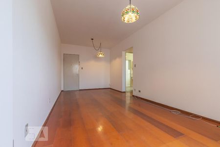 Sala de apartamento para alugar com 1 quarto, 56m² em Centro, Campinas