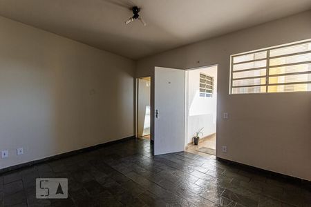 Sala de apartamento para alugar com 1 quarto, 42m² em Centro, Campinas
