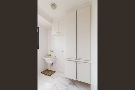 Apartamento à venda com 75m², 3 quartos e 2 vagasÁrea de serviço