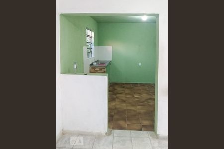 Cozinha de casa para alugar com 1 quarto, 100m² em Jardim Palmira, Guarulhos