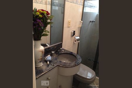 Apartamento à venda com 120m², 3 quartos e 1 vagaBanheiro 2