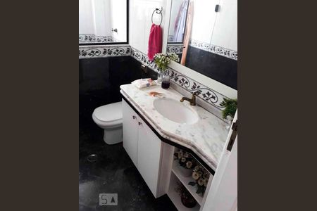 Banheiro de apartamento para alugar com 2 quartos, 67m² em Taboão, São Bernardo do Campo