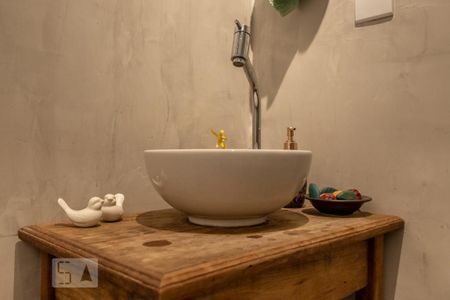 Apartamento à venda com 119m², 2 quartos e 1 vaga Apartamento à venda com 119m², 2 quartos e 1 vagaLavabo