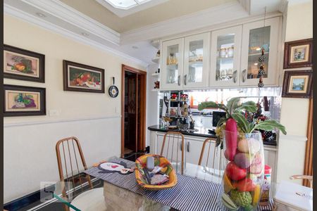 Casa à venda com 450m², 3 quartos e 5 vagasCopa