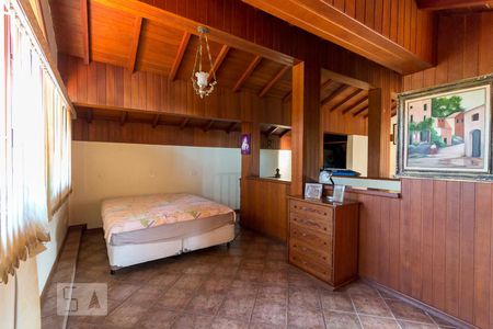 Casa à venda com 450m², 3 quartos e 5 vagasSótão