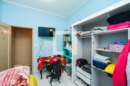 Casa à venda com 300m², 3 quartos e 2 vagas Casa à venda com 300m², 3 quartos e 2 vagasQuarto 2