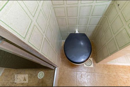 Apartamento à venda com 50m², 2 quartos e 1 vaga Apartamento à venda com 50m², 2 quartos e 1 vagaBanheiro