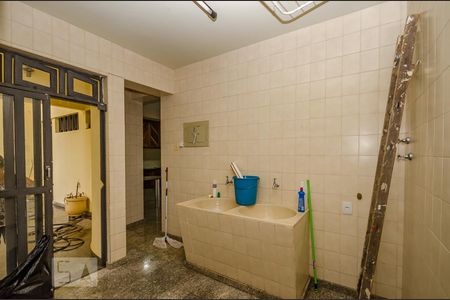 Casa à venda com 380m², 4 quartos e 4 vagasÁrea de Serviço