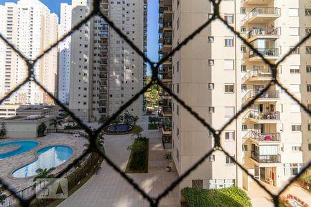 Vista da Suíte de apartamento para alugar com 1 quarto, 68m² em Jardim Tupanci, Barueri