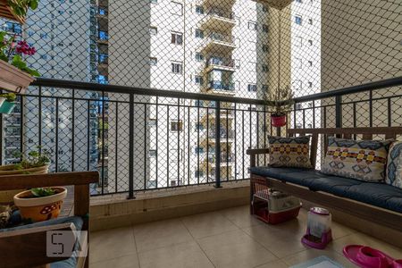 Varanda da Sala de apartamento para alugar com 1 quarto, 68m² em Jardim Tupanci, Barueri