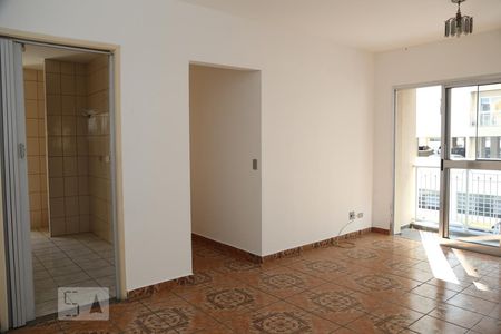 Sala de apartamento à venda com 2 quartos, 71m² em Parque Taboão, Taboão da Serra