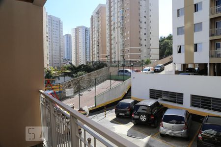 Vista de apartamento à venda com 2 quartos, 71m² em Parque Taboão, Taboão da Serra