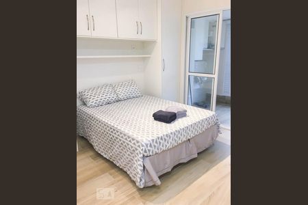 Quarto de kitnet/studio para alugar com 1 quarto, 30m² em Campo Belo, São Paulo