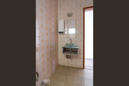 Apartamento à venda com 80m², 2 quartos e sem vaga Apartamento à venda com 80m², 2 quartos e sem vagaBanheiro